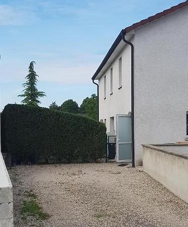 Apartamento L Atelier Courtisols Exterior foto
