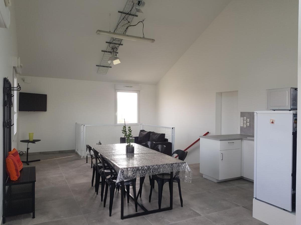 Apartamento L Atelier Courtisols Exterior foto
